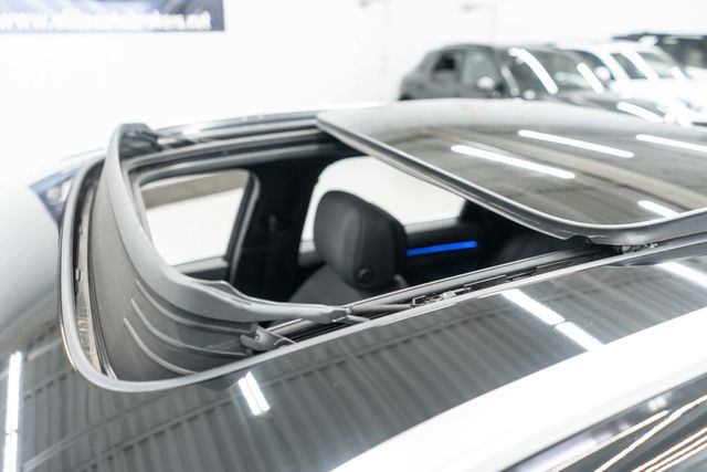 2022 Audi Q3 S line Premium Plus 45 TFSI quattro - 22937481 - 51