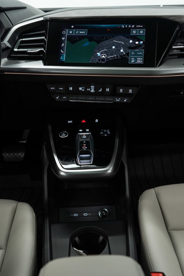2022 Audi Q4 e-tron Prestige 50 quattro - 22377613 - 19