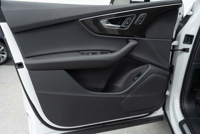 2022 Audi Q7 Premium 55 TFSI quattro - 22363611 - 14