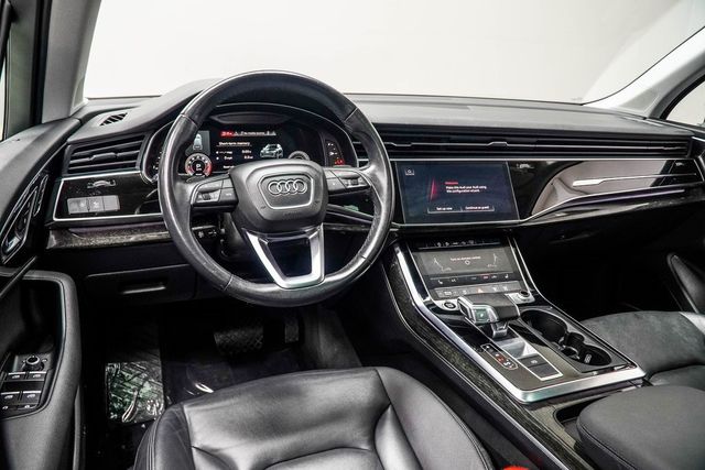 2022 Audi Q7 Premium Plus 55 TFSI quattro - 22914203 - 4