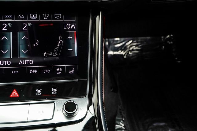 2022 Audi S8 4.0 TFSI - 22926670 - 21