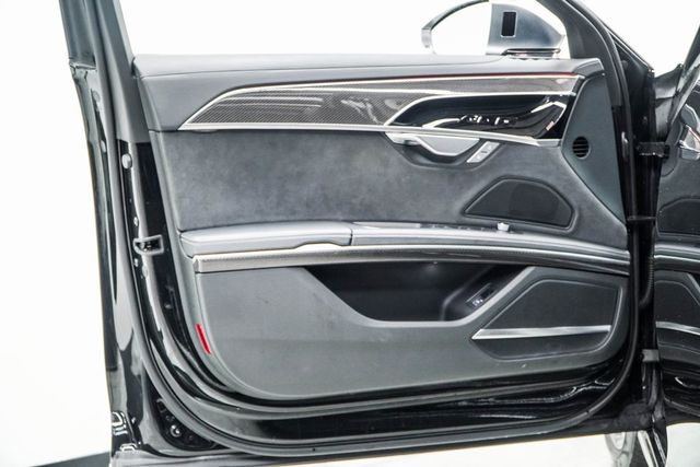2022 Audi S8 4.0 TFSI - 22926670 - 43