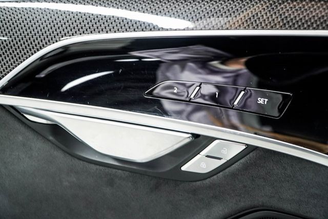 2022 Audi S8 4.0 TFSI - 22926670 - 45