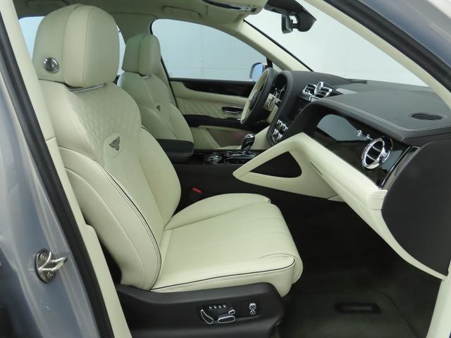 2022 Bentley Bentayga V8 AWD - 22936219 - 20