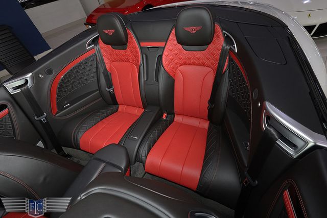 2022 Bentley Continental GTC V8 Mulliner Convertible - 22861831 - 17