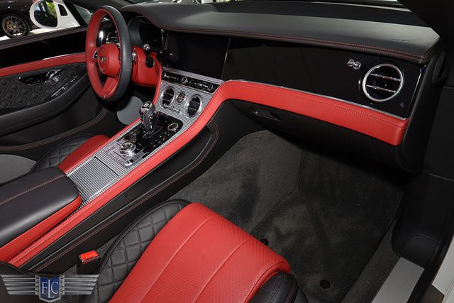 2022 Bentley Continental GTC V8 Mulliner Convertible - 22861831 - 21
