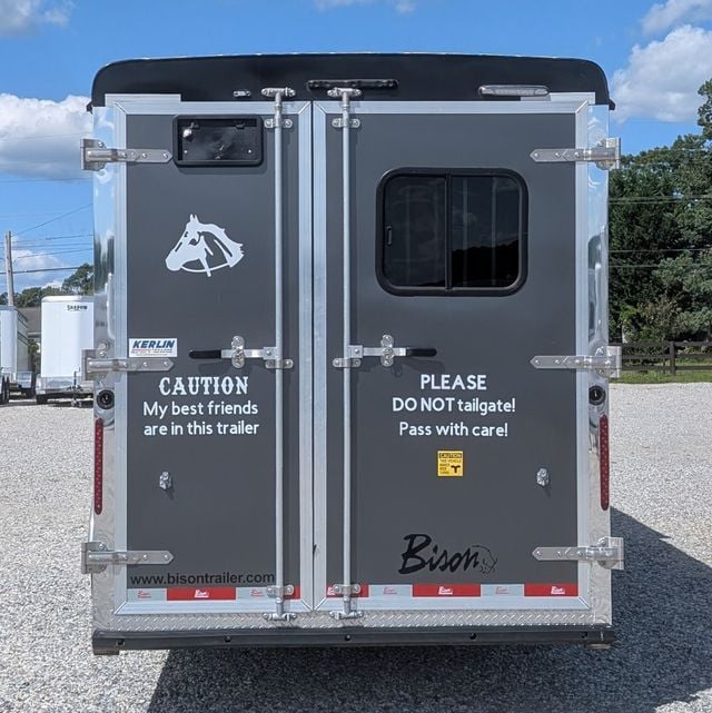 2022 Bison QuickDraw 3 Horse Living Quarters  - 22921400 - 2
