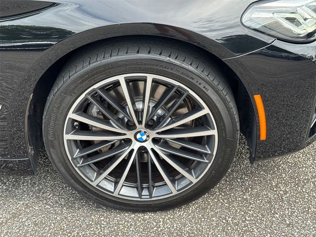 2022 BMW 5 Series 530i Sedan - 22831053 - 11