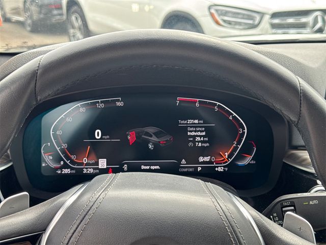 2022 BMW 5 Series 530i Sedan - 22831053 - 26