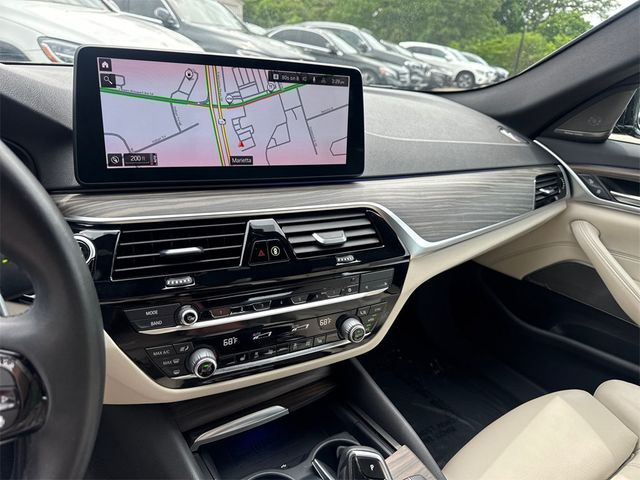 2022 BMW 5 Series 530i Sedan - 22831053 - 28