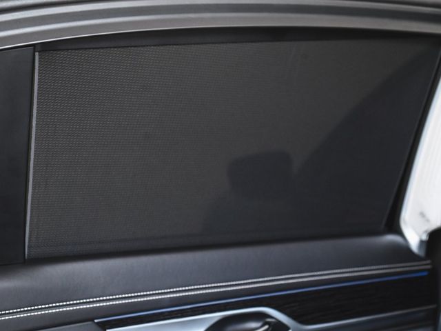 2022 BMW 7 Series ALPINA B7 xDrive - 22915688 - 11