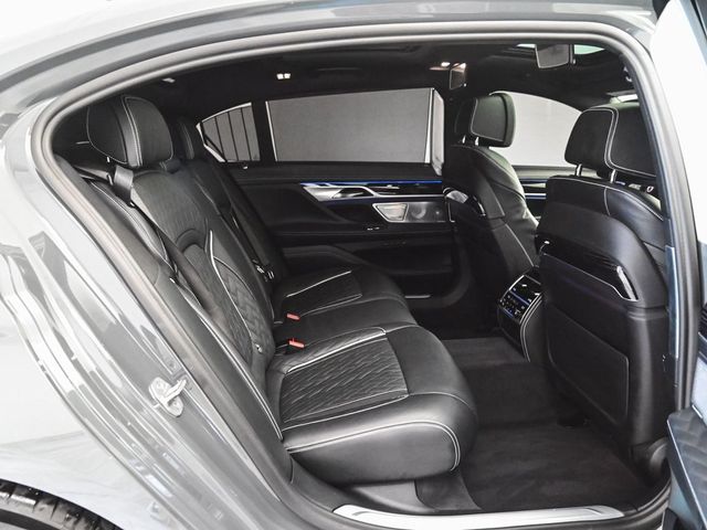 2022 BMW 7 Series ALPINA B7 xDrive - 22915688 - 41