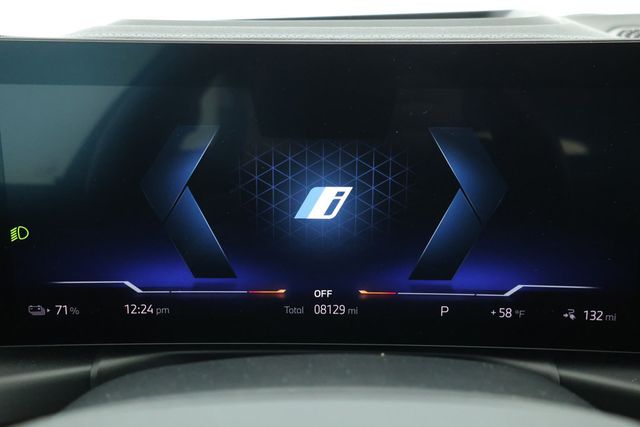2022 BMW i4 eDrive40 Gran Coupe with Premium Package & 19'' Wheels - 22925934 - 12