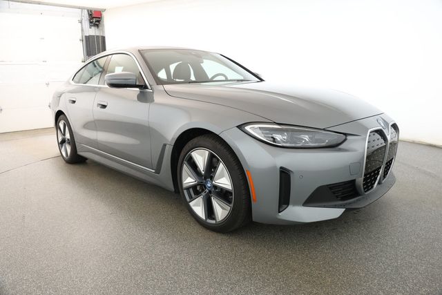 2022 BMW i4 eDrive40 Gran Coupe with Premium Package & 19'' Wheels - 22925934 - 2