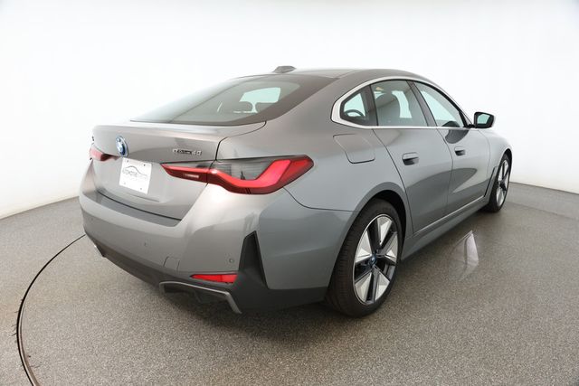 2022 BMW i4 eDrive40 Gran Coupe with Premium Package & 19'' Wheels - 22925934 - 3