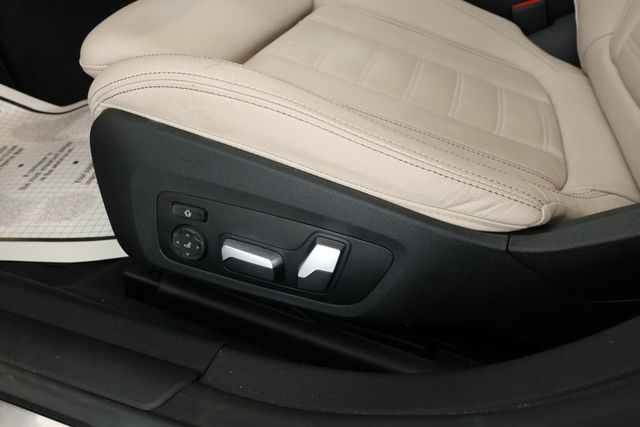 2022 BMW i4 eDrive40 Gran Coupe w/ Vernasca Leather, Premium Pkg & h/k Sound - 22913044 - 9