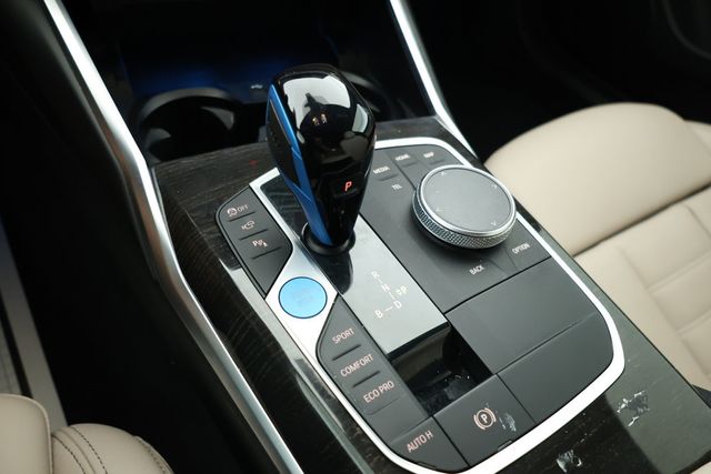2022 BMW i4 eDrive40 Gran Coupe w/ Vernasca Leather, Premium Pkg & h/k Sound - 22913044 - 14