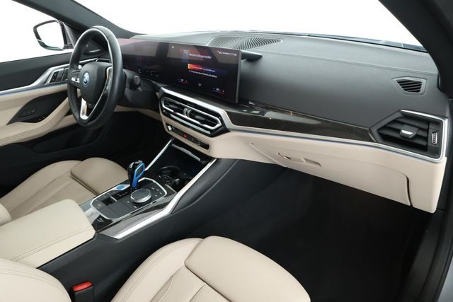2022 BMW i4 eDrive40 Gran Coupe w/ Vernasca Leather, Premium Pkg & h/k Sound - 22913044 - 24