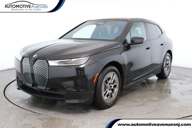 2022 BMW iX xDrive50 SAV with Convenience & Dynamic Handling Packages - 22846044 - 0
