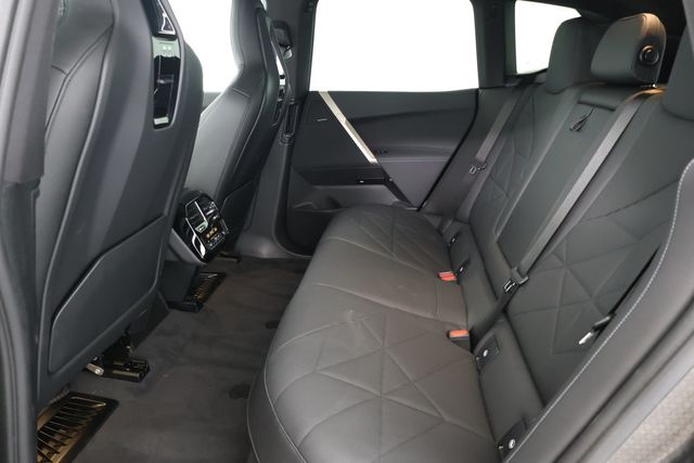 2022 BMW iX xDrive50 SAV with Convenience & Dynamic Handling Packages - 22846044 - 20