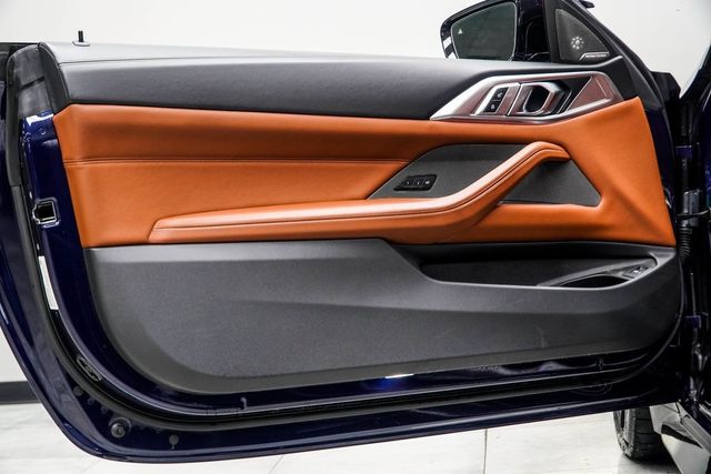 2022 BMW M4 Competition xDrive Convertible - 22937715 - 32