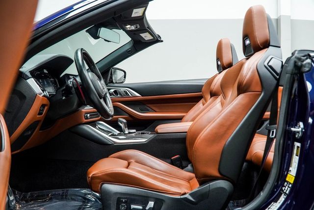 2022 BMW M4 Competition xDrive Convertible - 22937715 - 37