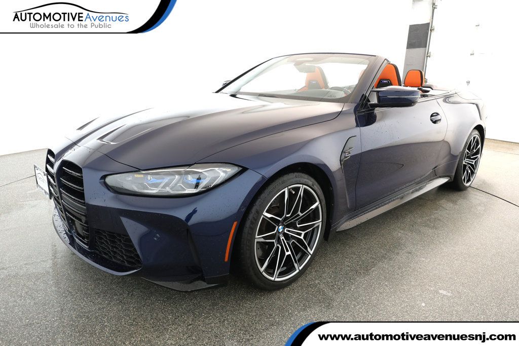 2022 BMW M4 Competition xDrive Convertible w/ Full Merino Leather & Exec Pkg - 22913988 | Video 1