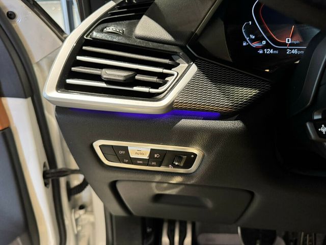 2022 BMW X5 M50i/PanoRoof/AmbientLighting/RemoteStart/HeadUpDisplay/NAV - 22936716 - 12