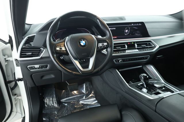 2022 BMW X6 xDrive40i SAV with Heated Front Seats, Armrests & Steering Wheel - 22928777 - 10