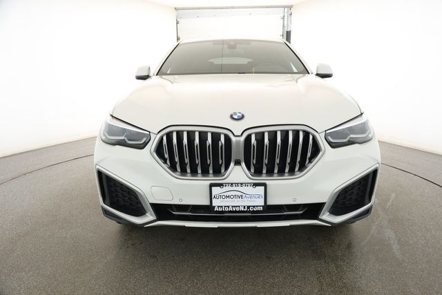 2022 BMW X6 xDrive40i SAV with Heated Front Seats, Armrests & Steering Wheel - 22928777 - 1