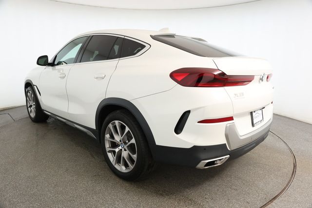 2022 BMW X6 xDrive40i SAV with Heated Front Seats, Armrests & Steering Wheel - 22928777 - 5