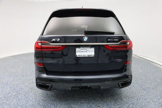 2022 BMW X7 xDrive40i SAV with M Sport, Premium, Luxury Seating Packages - 22939556 - 3