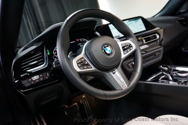 2022 BMW Z4 M40i *M40i* *Frozen Grey II Metallic* *Over $12k+ in Options* - 22316744 - 70