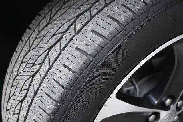 2022 Buick Enclave FWD 4dr Essence - 22917644 - 10