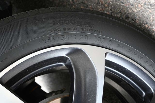 2022 Buick Enclave FWD 4dr Essence - 22917644 - 11