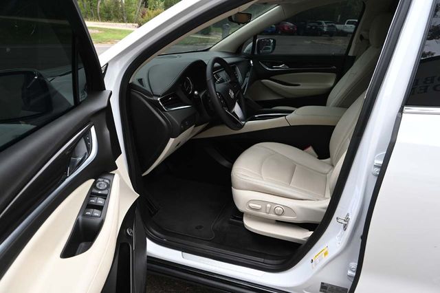 2022 Buick Enclave FWD 4dr Essence - 22917644 - 12