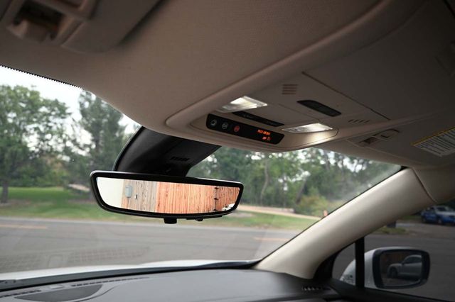 2022 Buick Enclave FWD 4dr Essence - 22917644 - 27