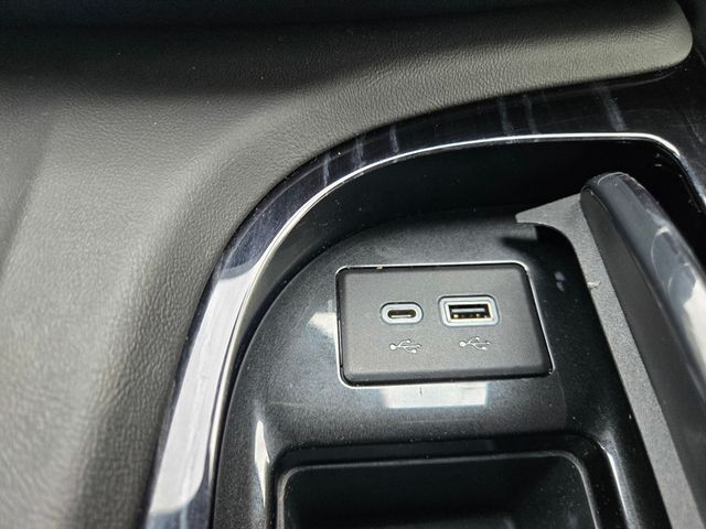 2022 Cadillac Escalade 4WD 4dr Sport - 22930912 - 19