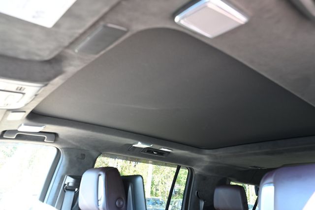 2022 Cadillac Escalade ESV 4WD 4dr Sport Platinum - 22936508 - 9