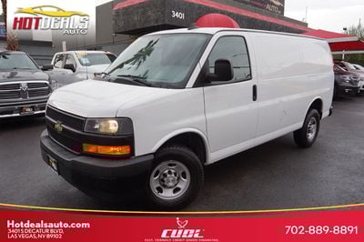 2022 Chevrolet Express Cargo Van - 1GCWGAFP2N1138589