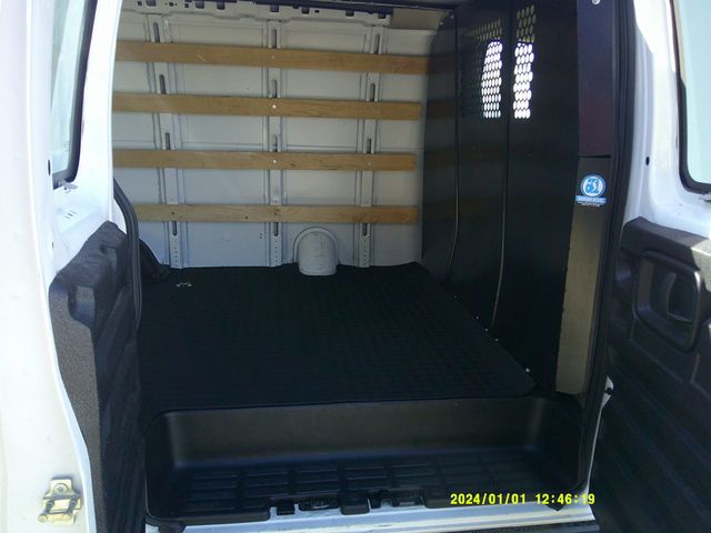 2022 Chevrolet Express Cargo Van RWD 2500 135 - 22835947 - 12