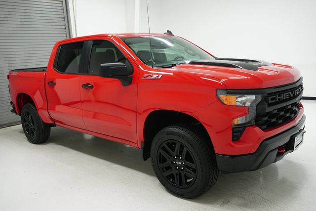 2022 Chevrolet Silverado 1500 4WD Crew Cab 147" Custom Trail Boss - 22918571 - 2