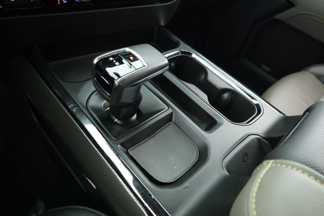 2022 Chevrolet Silverado 1500 4WD Crew Cab 147'' ZR2 with Technology Package - 22932591 - 14