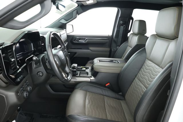 2022 Chevrolet Silverado 1500 4WD Crew Cab 147'' ZR2 with Technology Package - 22932591 - 18