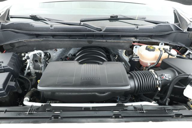 2022 Chevrolet Silverado 1500 4WD Crew Cab 147'' ZR2 with Technology Package - 22932591 - 24