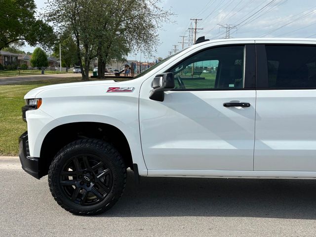 2022 Chevrolet Silverado 1500 LTD 4WD Crew Cab 147" LT Trail Boss - 22143151 - 3
