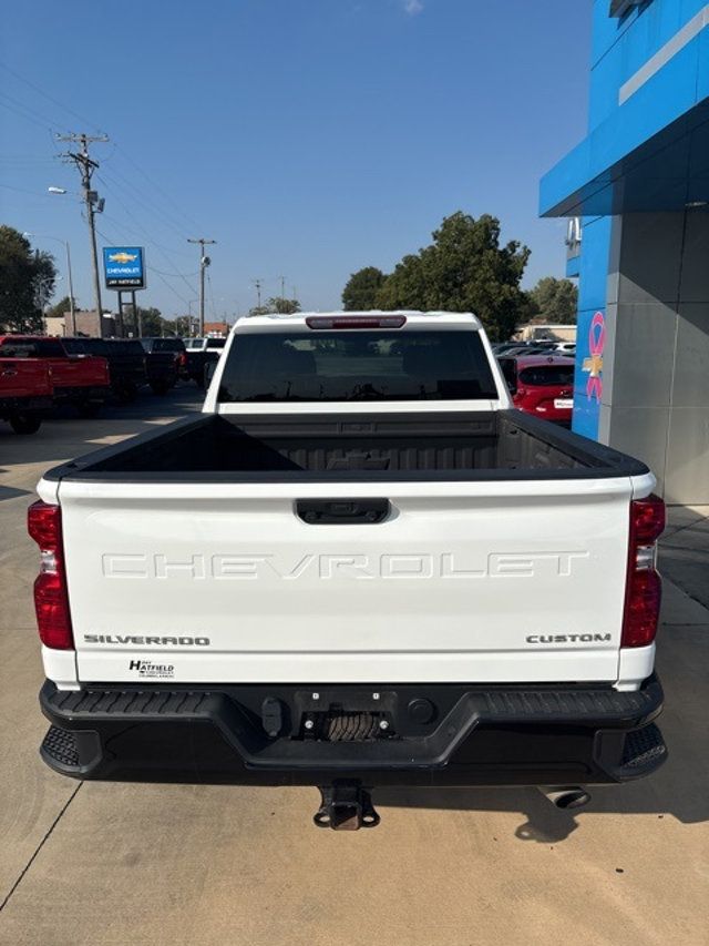 2022 Chevrolet Silverado 2500HD 4WD Crew Cab 159" Custom - 22927422 - 3