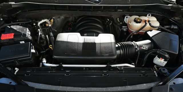 2022 Chevrolet Suburban 4WD 4dr Z71 - 22938843 - 17