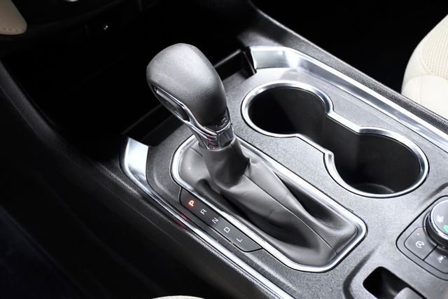 2022 Chevrolet Traverse FWD 4dr LS w/1LS - 22792058 - 25