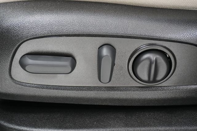 2022 Chevrolet Traverse FWD 4dr LT Cloth w/1LT - 22875904 - 12